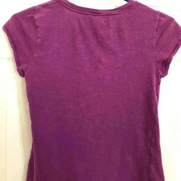 Request Purple Fitted Rainbow T-Shirt  Size Small - Picture 10 of 12